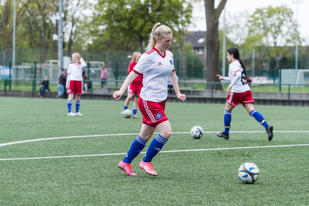 Bild 97 - wBJ Hamburger SV 2 - Victoria 1 : Ergebnis: 0:1